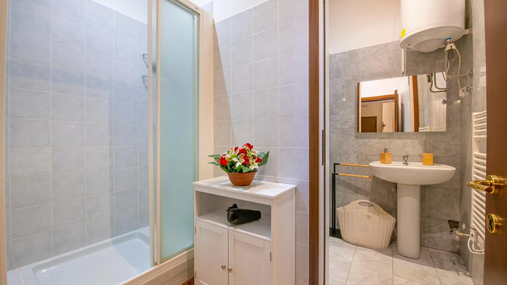 Apartment Palace Home Mazzini Verona Center Italy