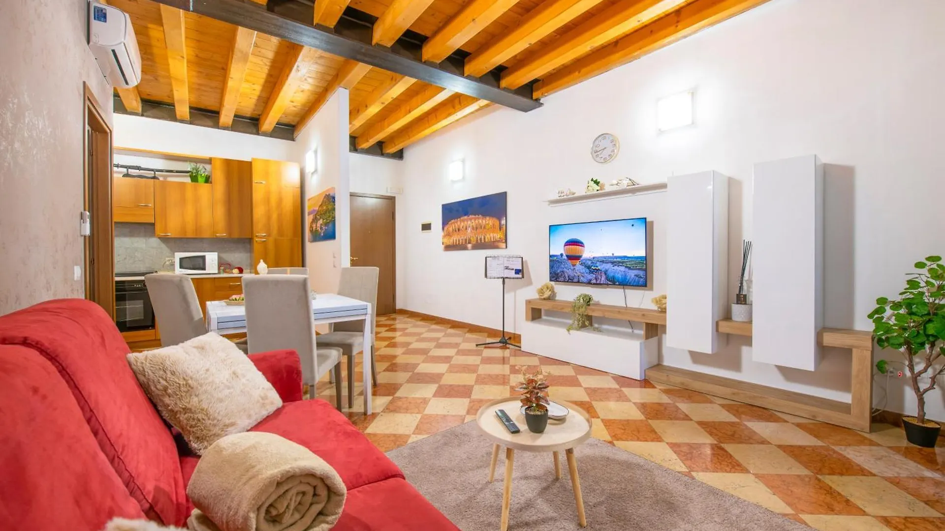 Apartment Palace Home Mazzini Verona Center