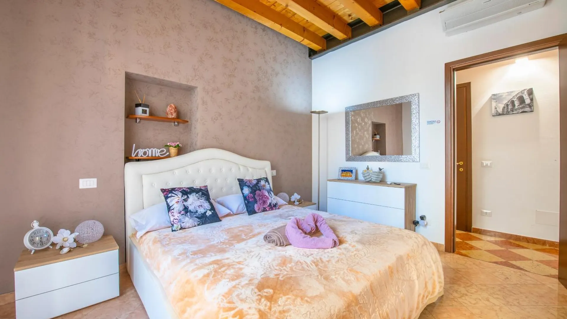 Palace Home Mazzini Verona Center